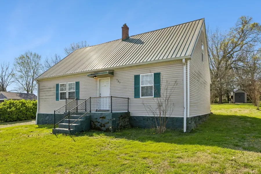 731 Cedar St, Lewisburg, TN 37091 - #3