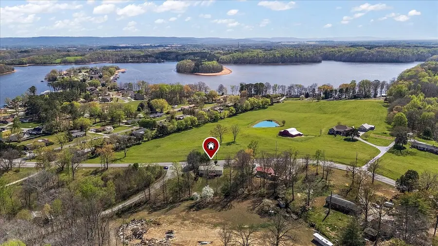 3926 Old Tullahoma Rd, Winchester, TN 37398 - #3