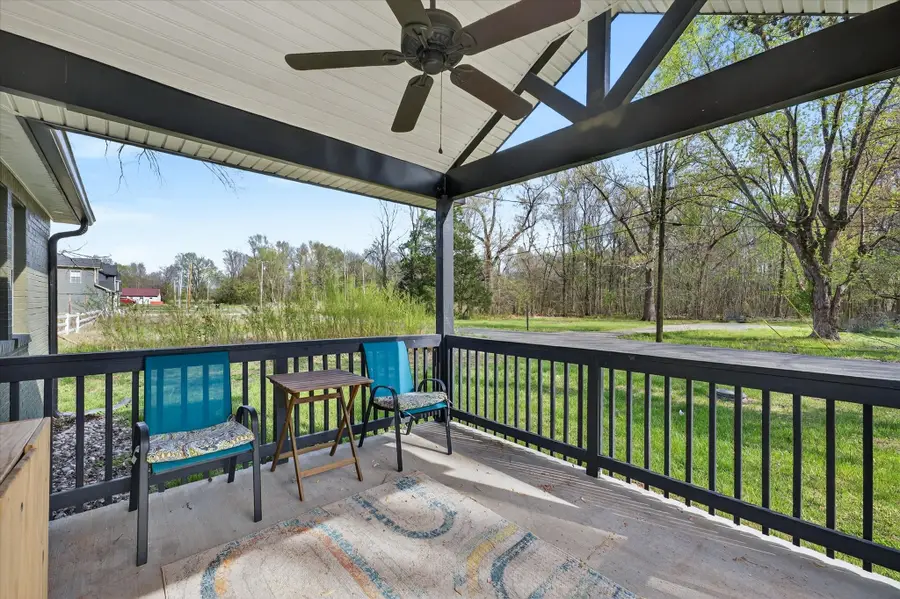 520 Edlin St, Clarksville, TN 37043 - #3