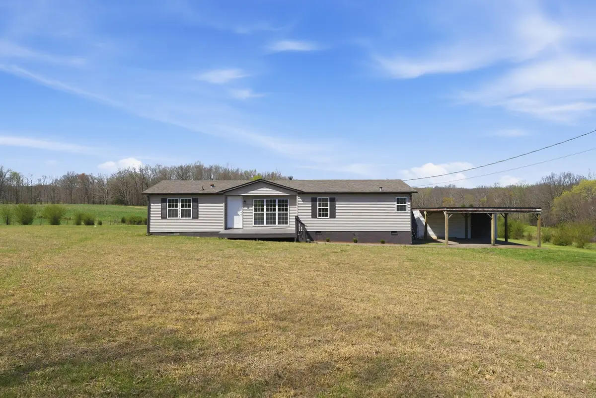 480 Sam Cunningham Rd, Charlotte, TN 37036 - #1