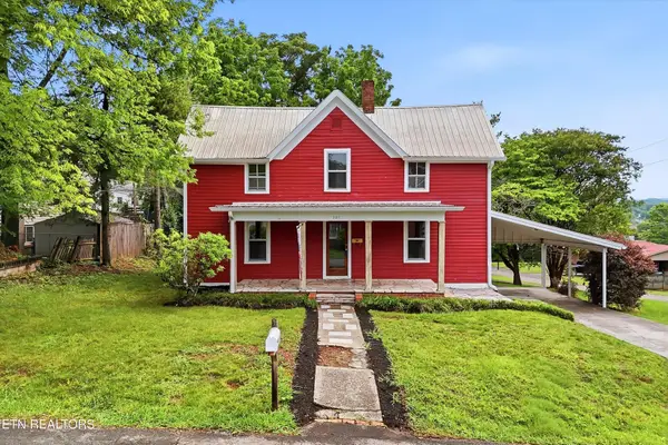 303 Blount St, Athens, TN 37303