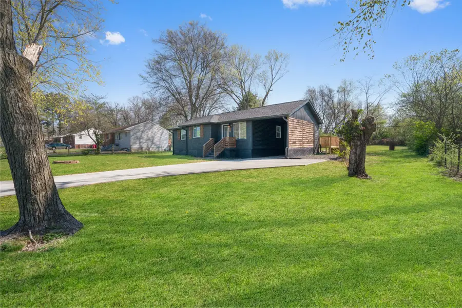 116 Yorktown Rd, Clarksville, TN 37042 - #3