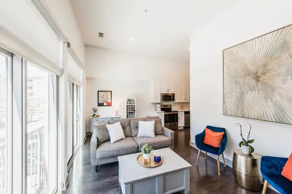 2407 8th Ave S #210, Nashville, TN 37204