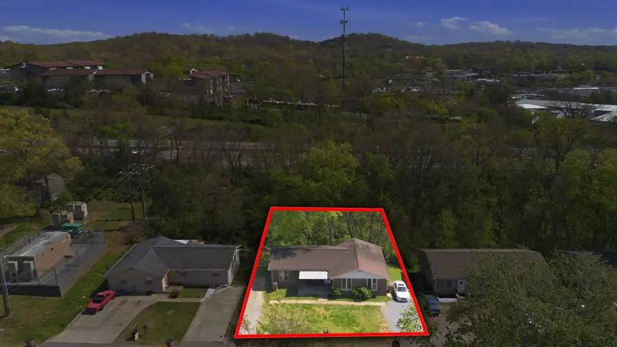 6507 Thunderbird Dr, Nashville, TN 37209 - #2