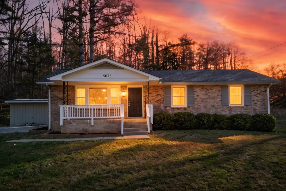 5075 Logan Rd, Cunningham, TN 37052 - #1