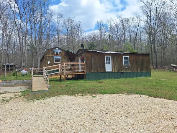 1622 Hill Chapel Rd, Big Sandy, TN 38221