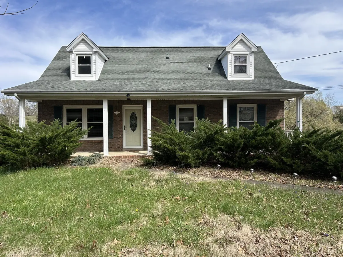 2319 Seven Mile Ferry Rd, Clarksville, TN 37040 - #1