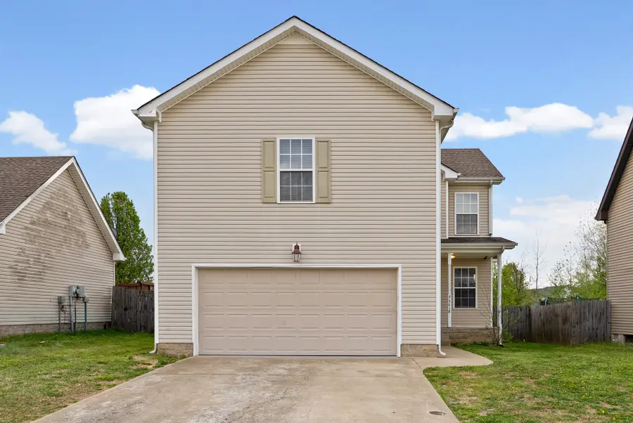 3418 Foxrun Ln, Clarksville, TN 37042 - #2