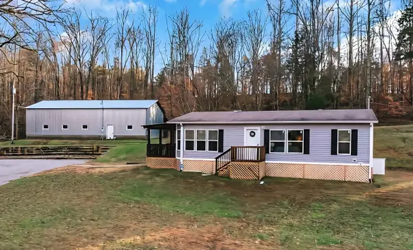 805 Harris Rd, Dickson, TN 37055