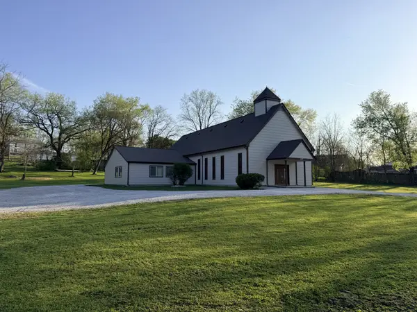 317 W Railroad St, Petersburg, TN 37144