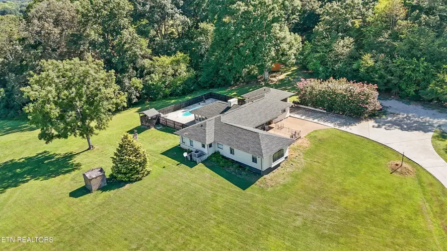 811 Old Hwy 68, Sweetwater, TN 37874 - #2