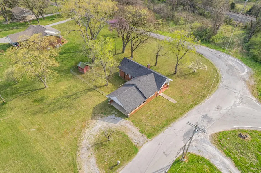 2346 Anes Station Rd, Lewisburg, TN 37091 - #3