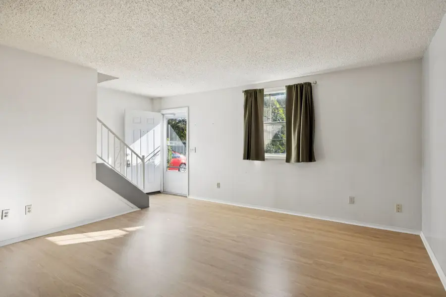 947 Coarsey Dr, Nashville, TN 37217 - #2