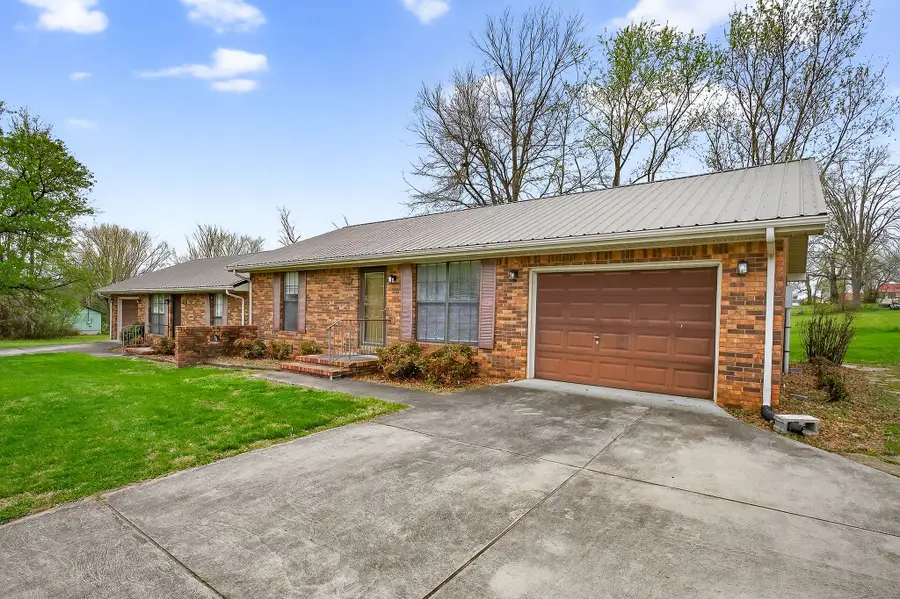 171 3rd Ave, Cookeville, TN 38506 - #3