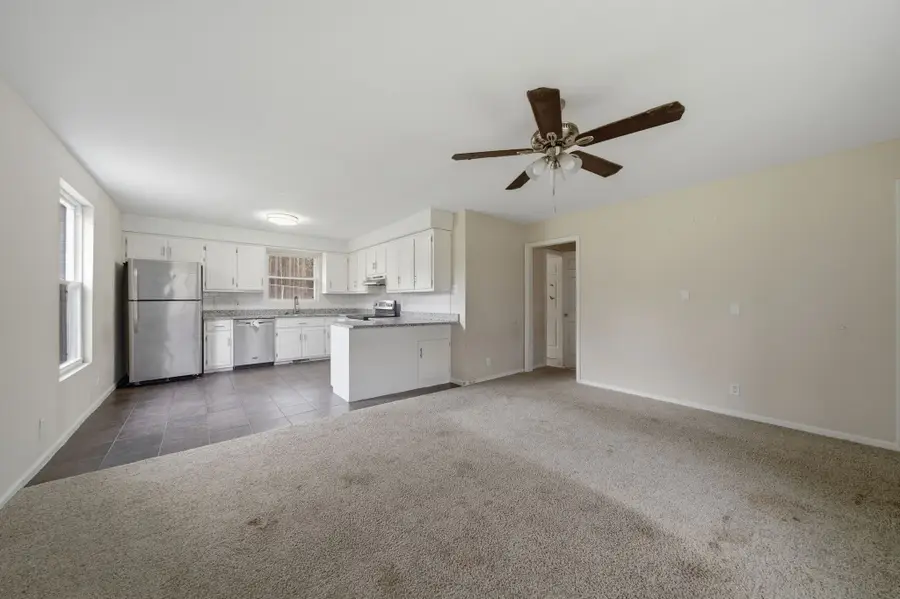 1935 Dinsmore Rd, Clarksville, TN 37040 - #3