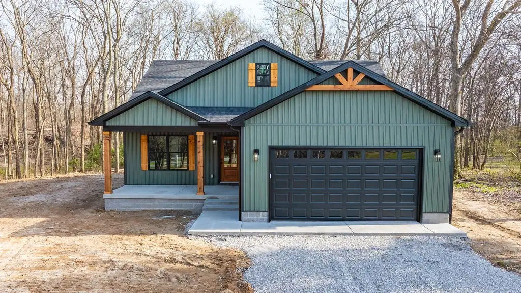 295 Chesnut, Guthrie, KY 42234 - #1