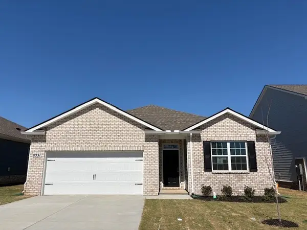 8937 Round Bale Avenue, Bowling Green, KY 42104