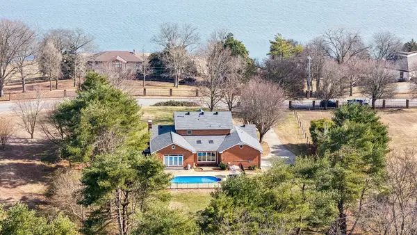 1234 Windsor Dr, Gallatin, TN 37066