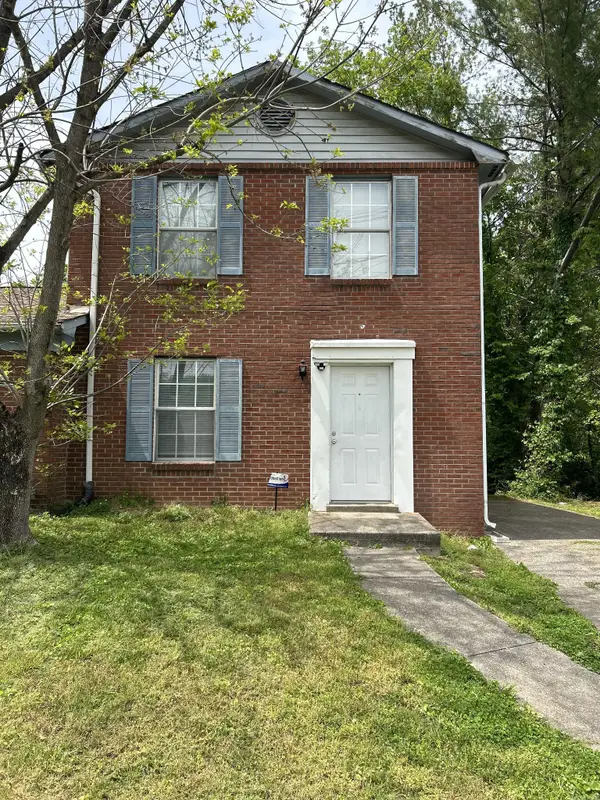 1348 Bellshire Terrace Dr, Nashville, TN 37207