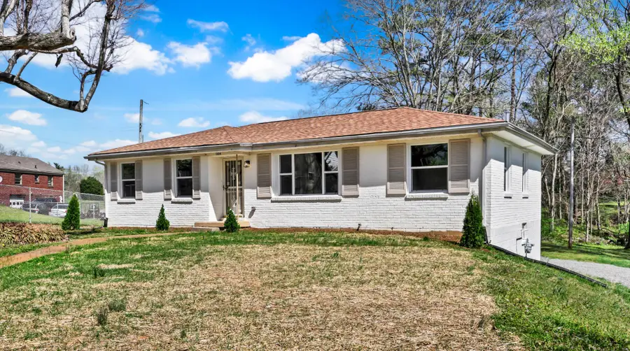 1104 Irving Ln, Clarksville, TN 37040 - #2