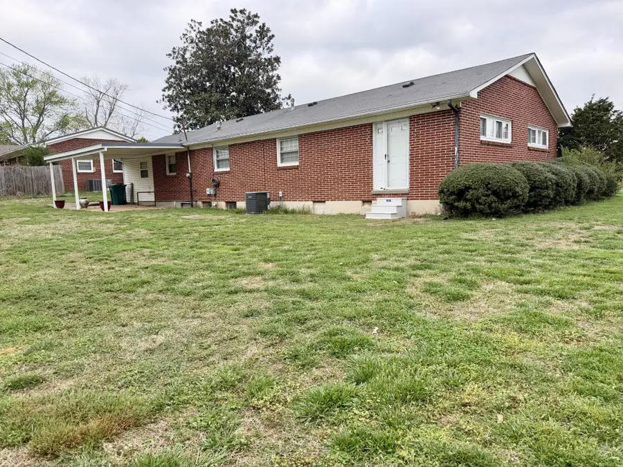417 7th St, Lawrenceburg, TN 38464 - #2