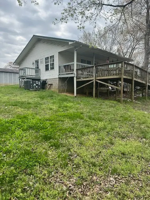 117 Kentucky Ave N, Parsons, TN 38363 - #3