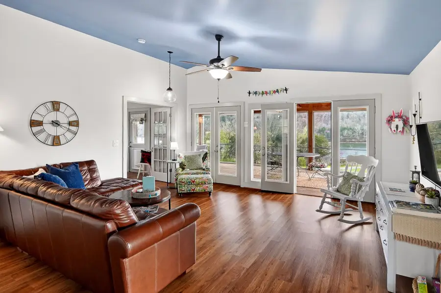 6076 Granville Hwy, Granville, TN 38564 - #3