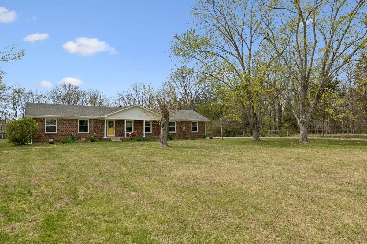 1026 Lennox Ave, Greenbrier, TN 37073 - #1