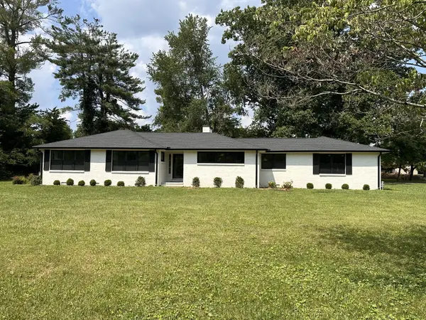 202 Westwood 5th Ave, McMinnville, TN 37110