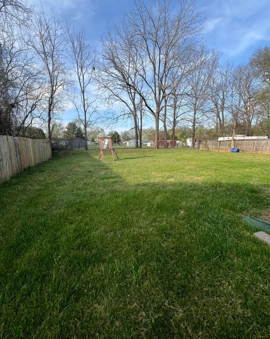 1437 Addison Dr, Clarksville, TN 37042 - #2