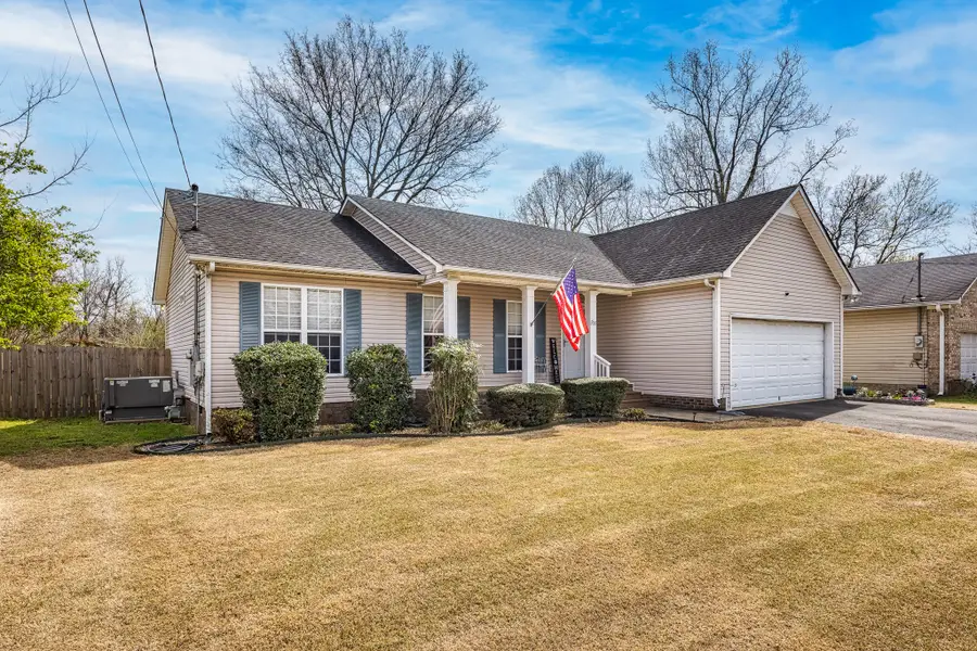 1753 University Dr, Columbia, TN 38401 - #2