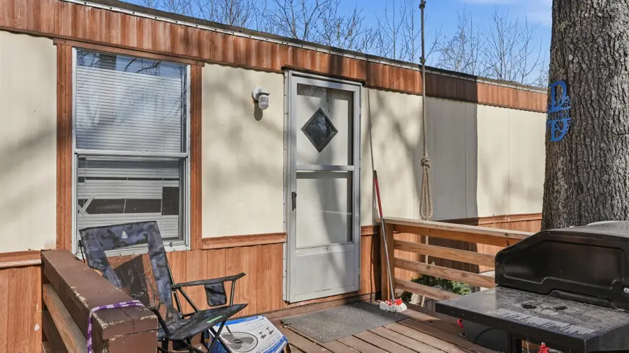 306 Flowertown Rd, Normandy, TN 37360 - #2