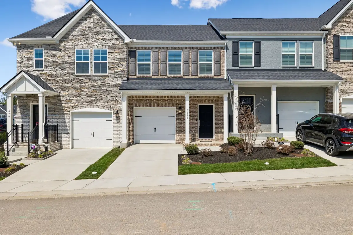 5088 Dayflower Dr, Hermitage, TN 37076 - #1