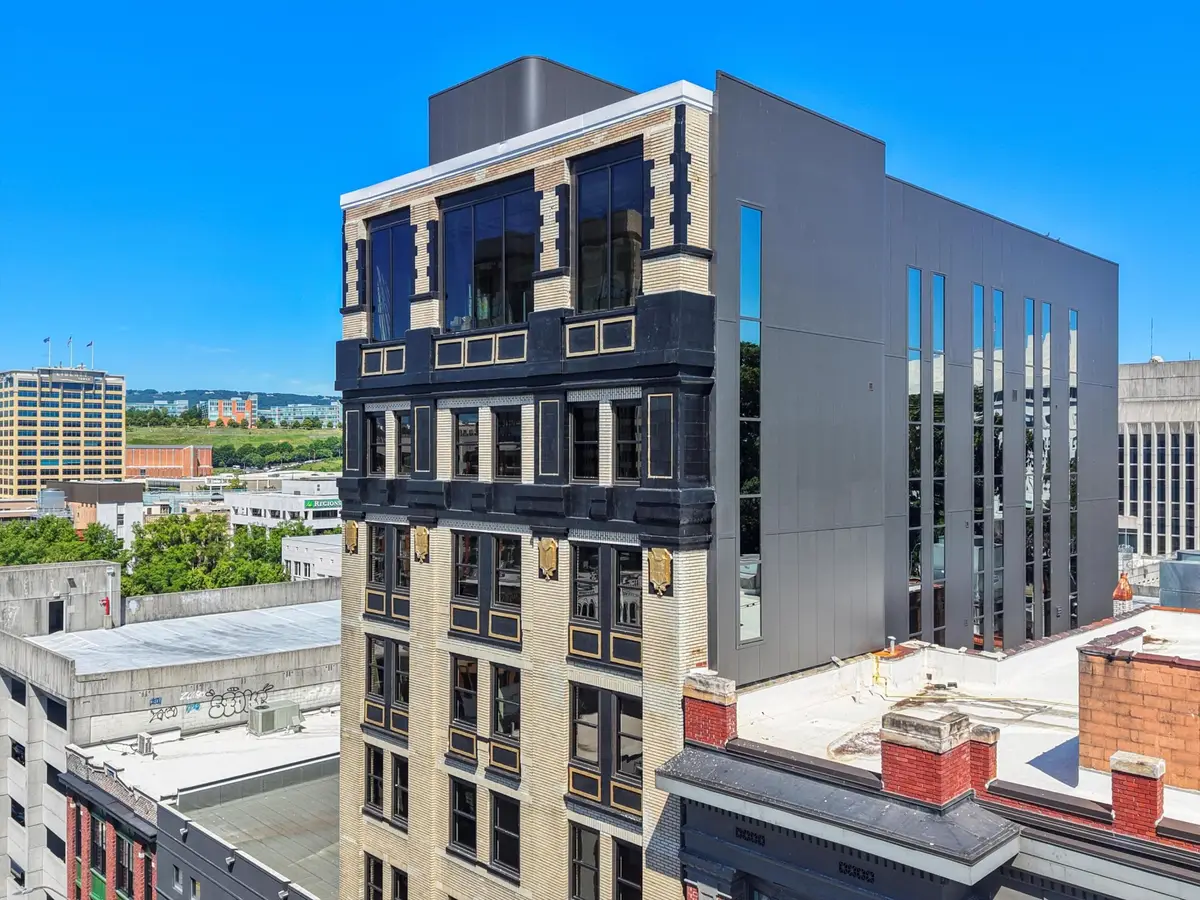 117 E 7th Street #303-B, Chattanooga, TN 37402 - #1