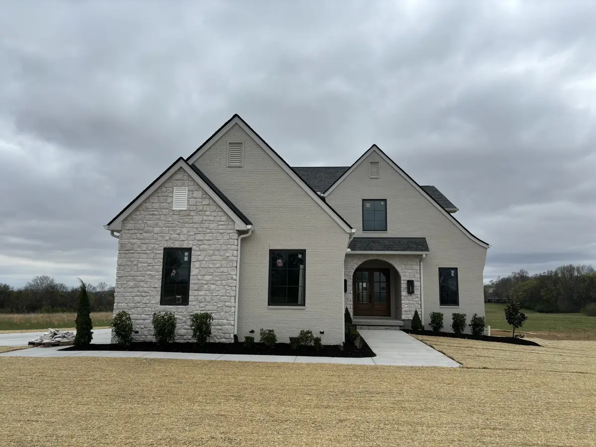 2400 Horn Springs, Lebanon, TN 37087 - #1