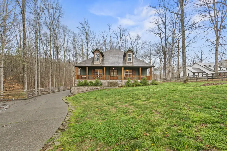 1073 Split Rail Cir, Kingston Springs, TN 37082 - #2