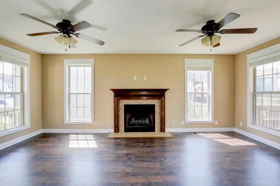 3776 Suiter Rd, Clarksville, TN 37040 - #3