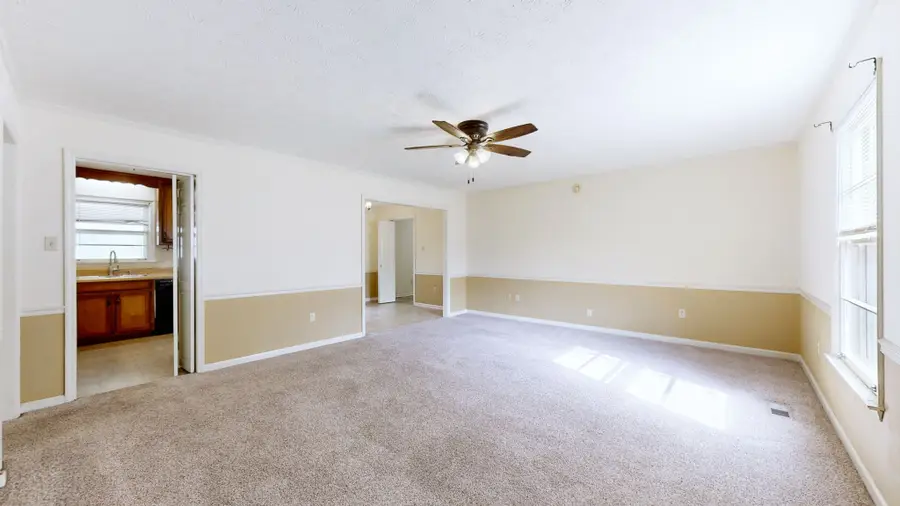 1819 Battleground Dr, Murfreesboro, TN 37129 - #2