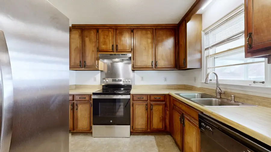 1819 Battleground Dr, Murfreesboro, TN 37129 - #3