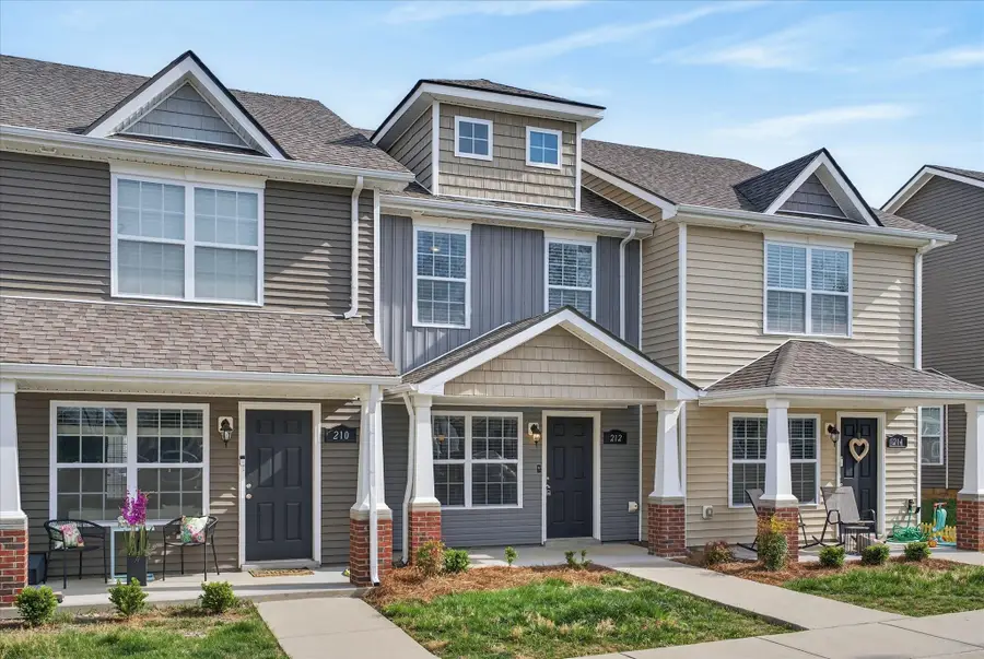 212 Alexander Blvd, Clarksville, TN 37040 - #3
