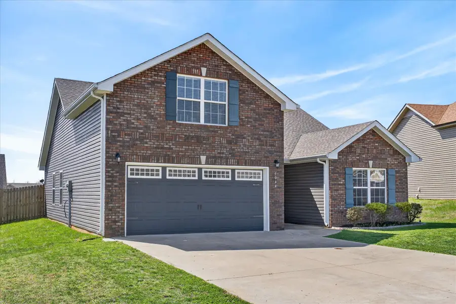 1044 Charles Thomas Dr, Clarksville, TN 37042 - #3