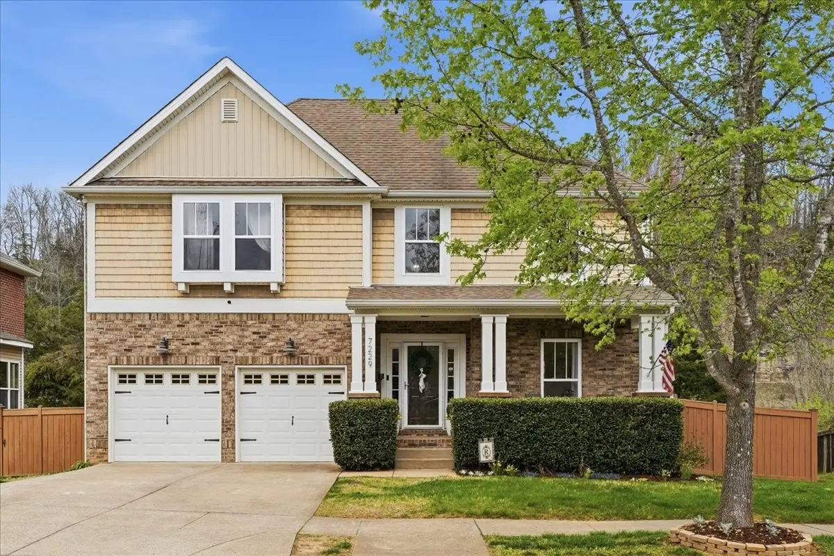 7229 Riverfront Dr, Nashville, TN 37221 - #1