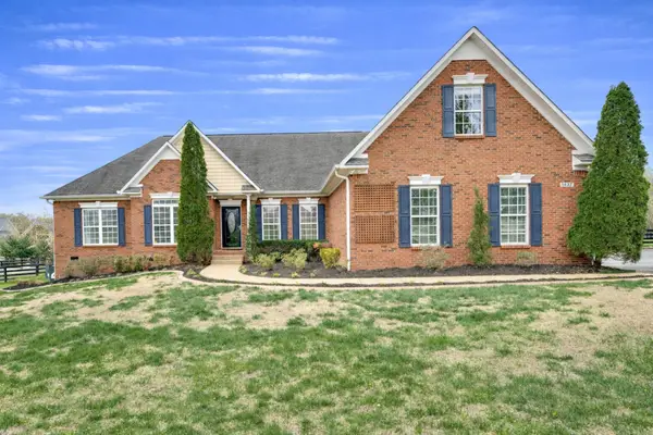 1437 Charleston Ln, Columbia, TN 38401