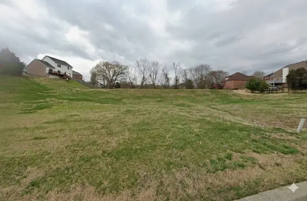 115 Cumberland Pl, Hendersonville, TN 37075