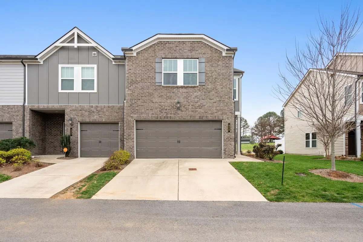 420 Palmetto Dr, Columbia, TN 38401 - #1