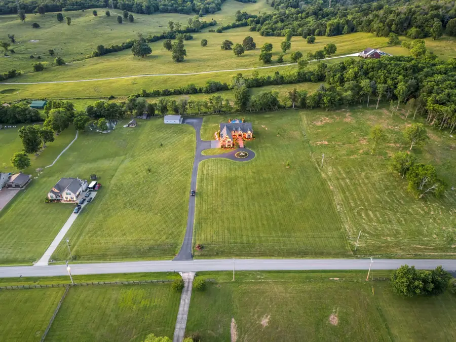 919 Philadelphia Rd, Lebanon, TN 37087 - #3