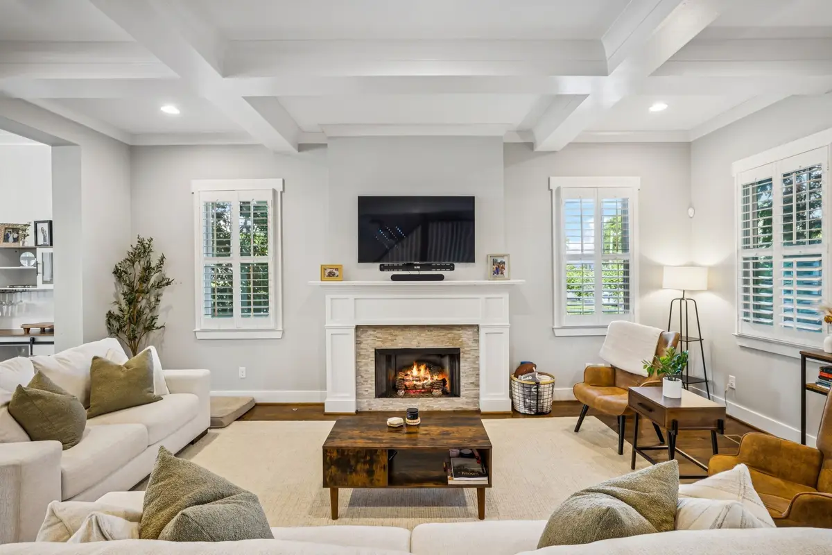 906 Acklen Ave, Nashville, TN 37203 - #1