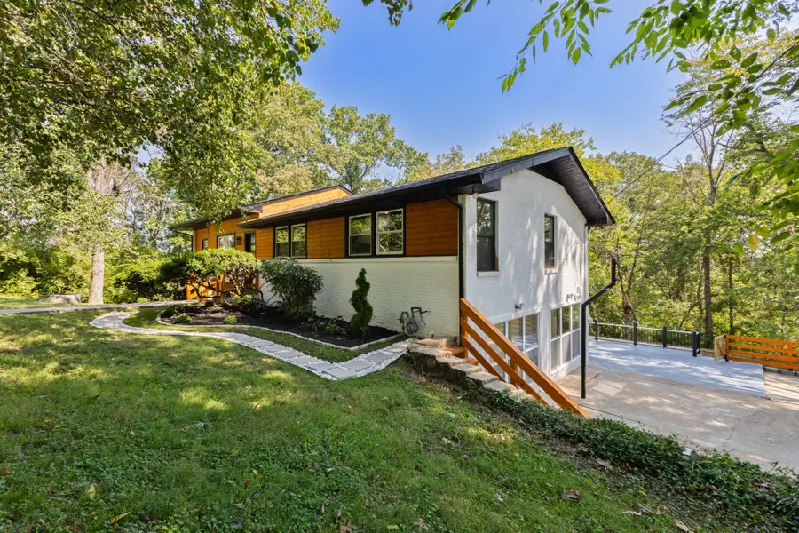 1012 Rodney Dr, Nashville, TN 37205 - #2