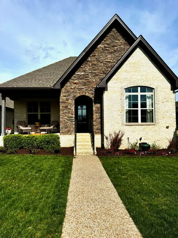 2036 Kestrel Ln, Spring Hill, TN 37174