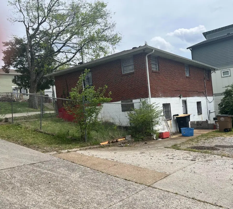 3223 Lincoln Ave, Nashville, TN 37218 - #3
